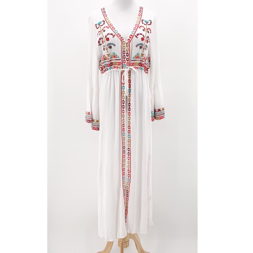 LEEN Woman Embroidered Long Kimono Coverup